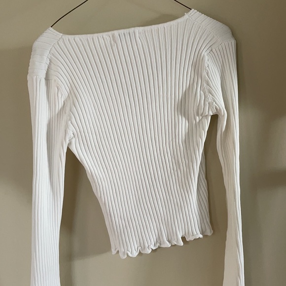 Button up sweater - Picture 3 of 4